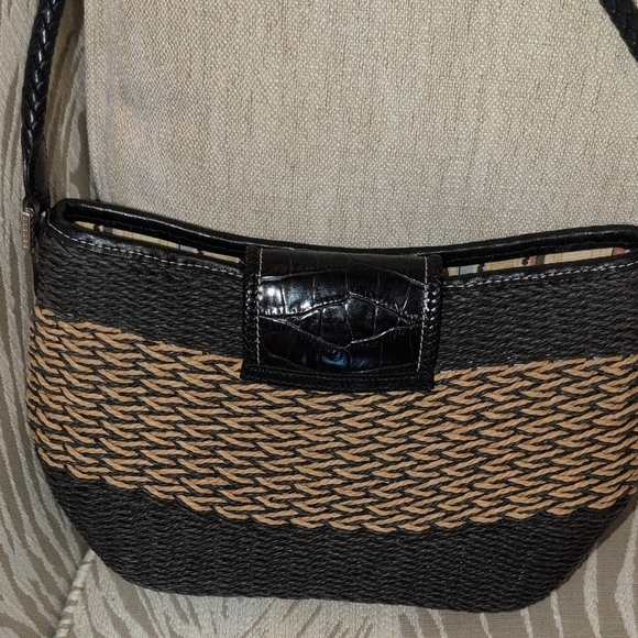 Brighton Black and Tan Woven Handbag With Hang Tag - Picture 6 of 12